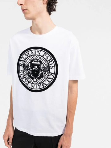 The Royal Medallion Graphic T-Shirt