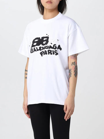 Rugged Style Printed women's t-shirt
