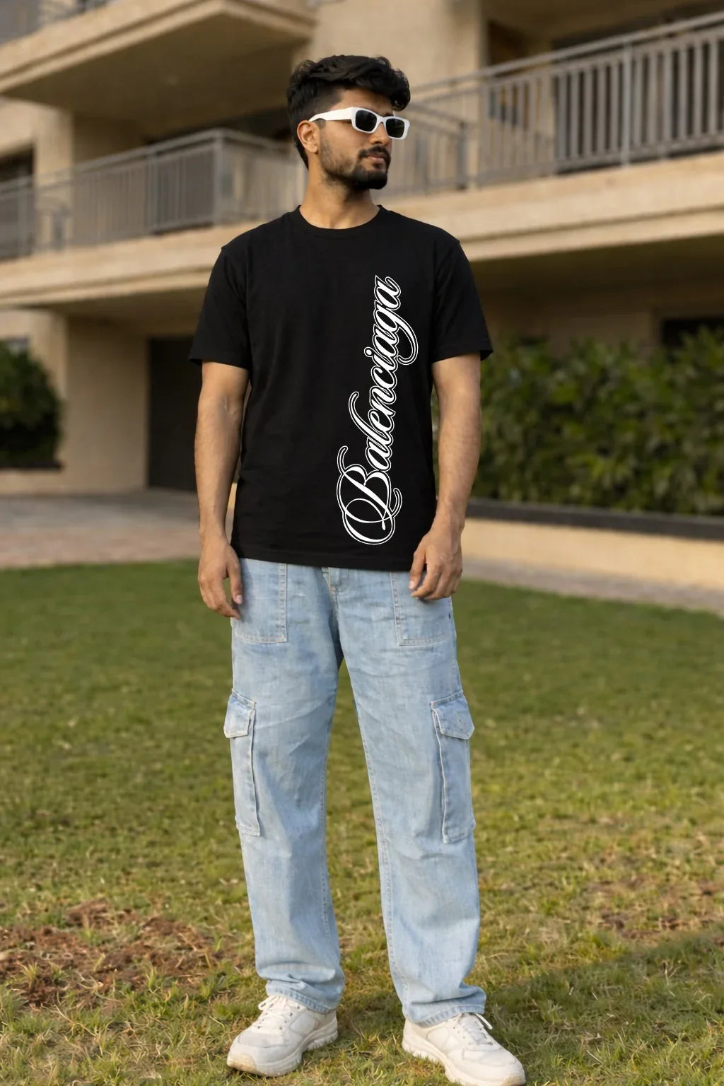 Straight logo detail regular fit t-shirt